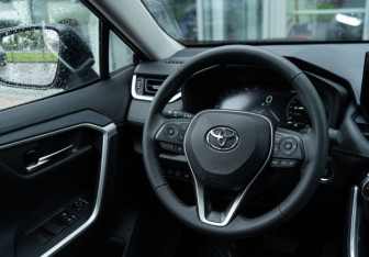 Новый Toyota RAV4 2025 (33 фото)