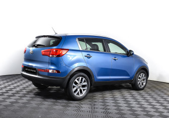 Подержанный автомобиль Kia Sportage 2015 года (5 фото)