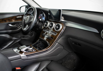 Подержанный автомобиль Mercedes-Benz GLC Coupe 2017 года (9 фото)
