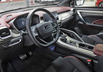 Подержанный автомобиль Belgee X50 2024 года (16 фото)