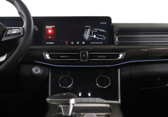 Подержанный автомобиль Exeed VX 2023 года (14 фото)