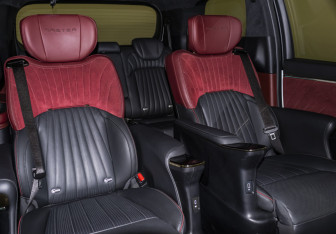 Подержанный автомобиль GAC M8 2023 года (25 фото)