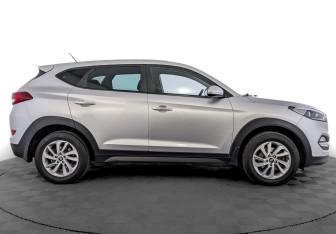 Подержанный автомобиль Hyundai Tucson 2016 года (4 фото)