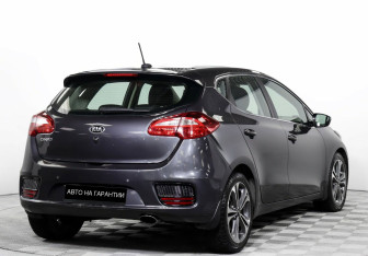 Подержанный автомобиль Kia Ceed Hatchback 2016 года (5 фото)