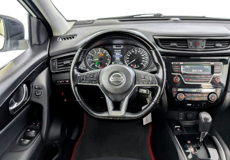 Подержанный автомобиль Nissan Qashqai 2020 года (21 фото)