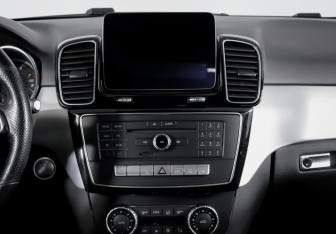 Подержанный автомобиль Mercedes-Benz GLE AMG 2016 года (13 фото)