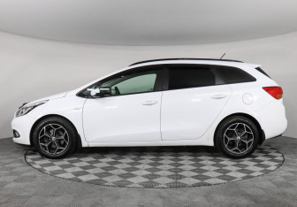 Подержанный автомобиль Kia Ceed Wagon 2013 года (8 фото)