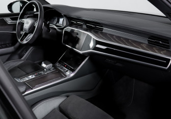 Подержанный автомобиль Audi A6 Sedan 2019 года (9 фото)