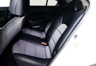 Подержанный автомобиль Kia Cerato Sedan 2017 года (11 фото)