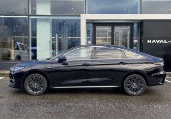 Подержанный автомобиль Chery Arrizo 8 2024 года (8 фото)