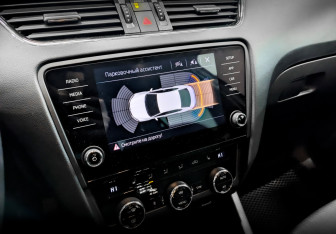 Подержанный автомобиль Skoda Octavia Liftback 2018 года (24 фото)