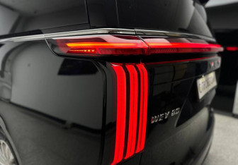 Подержанный автомобиль Wey 80 2025 года (8 фото)