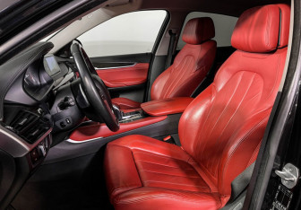 Подержанный автомобиль BMW X6 2017 года (16 фото)
