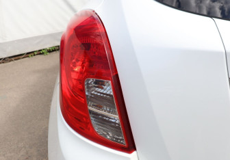 Подержанный автомобиль Opel Mokka 2015 года (25 фото)