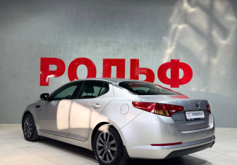 Подержанный автомобиль Kia Optima Sedan 2011 года (5 фото)