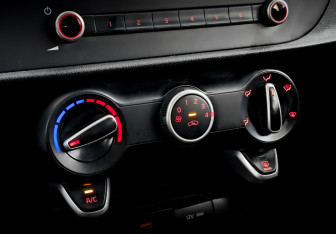 Подержанный автомобиль Kia Rio Hatchback 2021 года (25 фото)