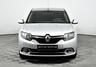 Подержанный автомобиль Renault Logan Sedan 2014 года (2 фото)