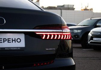 Подержанный автомобиль Audi A6 Sedan 2021 года (31 фото)