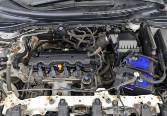 Подержанный автомобиль Honda CR-V 2015 года (9 фото)