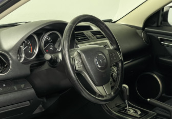Подержанный автомобиль Mazda 6 Sedan 2007 года (13 фото)