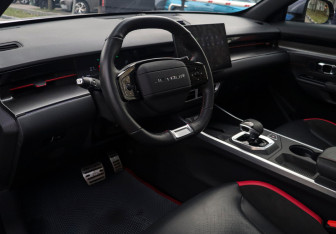 Подержанный автомобиль Jetour Dashing 2024 года (11 фото)