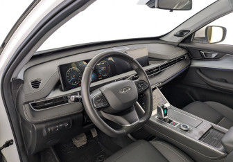 Подержанный автомобиль Chery Tiggo 7 Pro Max 2023 года (16 фото)