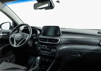 Подержанный автомобиль Hyundai Tucson 2019 года (7 фото)