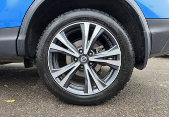 Подержанный автомобиль Nissan Qashqai 2020 года (16 фото)
