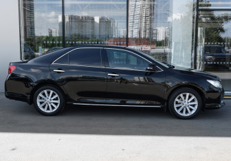 Подержанный автомобиль Toyota Camry Sedan 2014 года (4 фото)