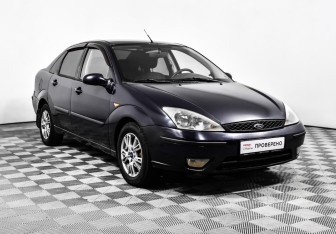 Подержанный автомобиль Ford Focus Sedan 2005 года (3 фото)