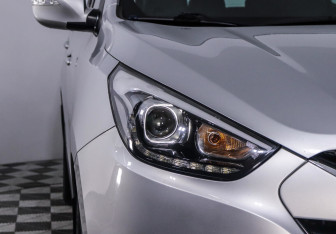 Подержанный автомобиль Hyundai ix35 2015 года (7 фото)