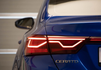 Подержанный автомобиль Kia Cerato Sedan 2021 года (37 фото)
