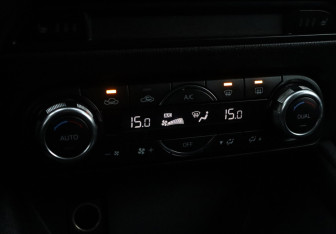 Подержанный автомобиль Mazda CX-5 2017 года (13 фото)