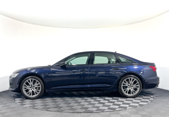 Подержанный автомобиль Audi A6 Sedan 2020 года (8 фото)