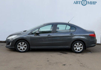 Подержанный автомобиль Peugeot 408 2013 года (8 фото)