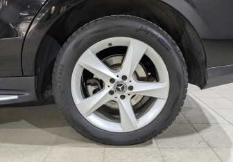 Подержанный автомобиль Mercedes-Benz GLE 2018 года (12 фото)