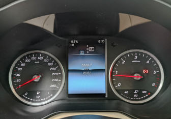 Подержанный автомобиль Mercedes-Benz GLC Coupe 2019 года (13 фото)