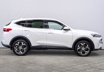 Подержанный автомобиль Haval F7 2023 года (4 фото)