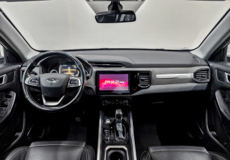 Подержанный автомобиль Chery Tiggo 4 2022 года (14 фото)