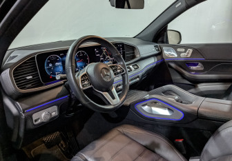Подержанный автомобиль Mercedes-Benz GLE 2021 года (15 фото)