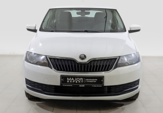 Подержанный автомобиль Skoda Rapid Liftback 2019 года (2 фото)