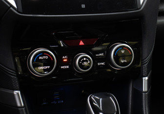 Подержанный автомобиль Subaru Forester Suv 2021 года (18 фото)