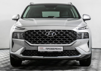 Подержанный автомобиль Hyundai Santa Fe 2021 года (2 фото)