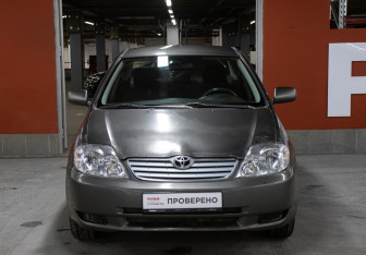 Подержанный автомобиль Toyota Corolla Sedan 2006 года (2 фото)