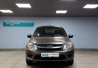 Подержанный автомобиль LADA (ВАЗ) Granta Sedan 2017 года (2 фото)