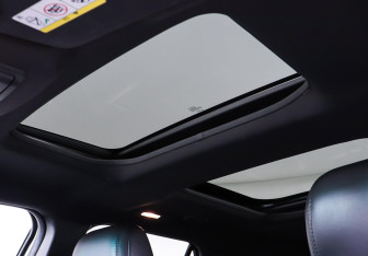 Подержанный автомобиль Ford Explorer 2015 года (20 фото)