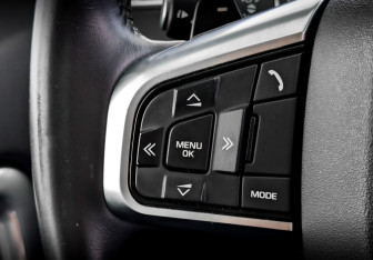 Подержанный автомобиль Land Rover Discovery Sport 2019 года (29 фото)