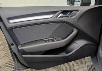 Подержанный автомобиль Audi A3 Sedan 2019 года (18 фото)