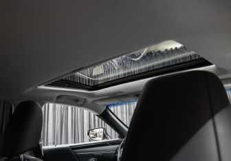 Подержанный автомобиль Lexus ES 2019 года (18 фото)