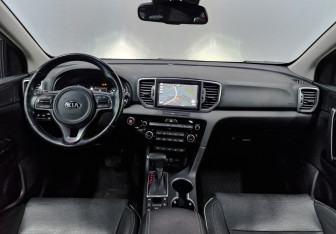 Подержанный автомобиль Kia Sportage 2018 года (14 фото)